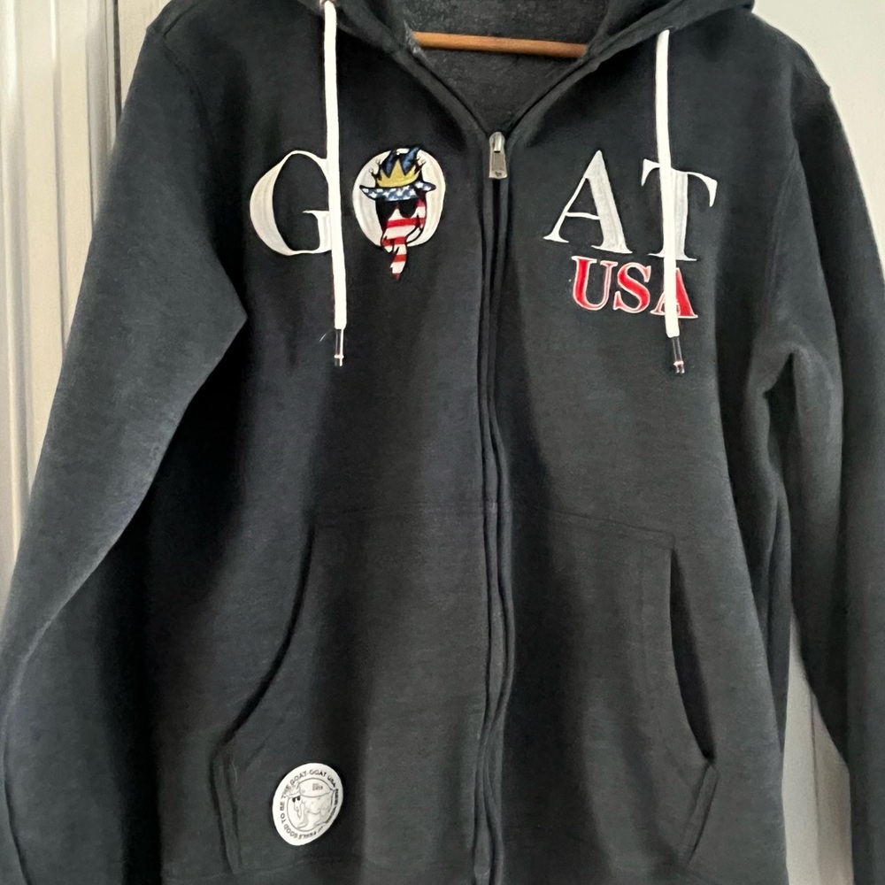 GOAT USA Men's Gray Hoodie